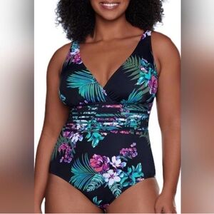 NWT Aqua Green Tropical Onepiece Swimsuit. Size Large.